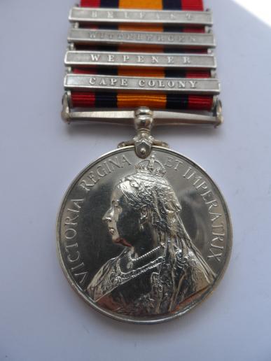 FOUR CLASP QUEENS SOUTH AFRICA MEDAL INCLUDING WEPENER TO FOWLER-BRABANTS HORSE
