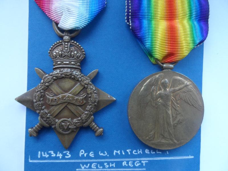 1914/15 STAR AND VICTORY MEDAL-MITCHELL-WELSH REGIMENT-ENTITLED TO A SILVER DISCHARGE BADGE