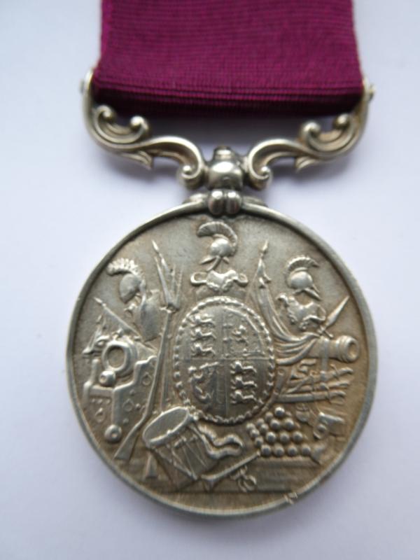 ARMY LONG SERVICE AND GOOD CONDUCT MEDAL (VICTORIA)  TO ROYAL ARTILLERY