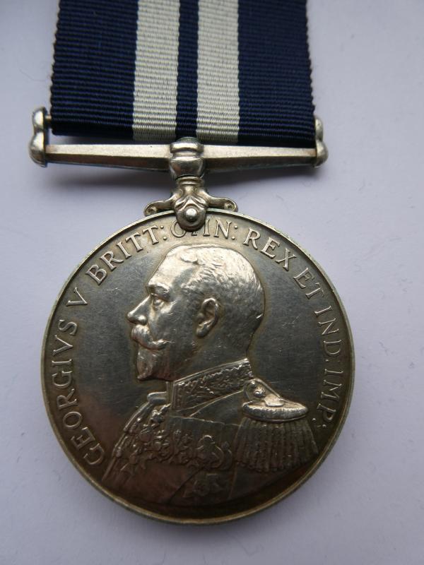DISTINGUISHED SERVICE MEDAL-TO CHAPMAN-ROYAL NAVAL RESERVE 