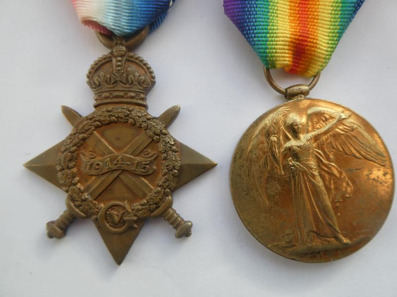 1914/15 STAR AND VICTORY MEDAL TO 2 LIEUT  ROBINSON-SUFFOLK YEOMANRY AND MACHINE GUN CORPS-DIED OF WOUNDS ON 12/11/1918-FROM CHESTERTON CAMBRIDGE