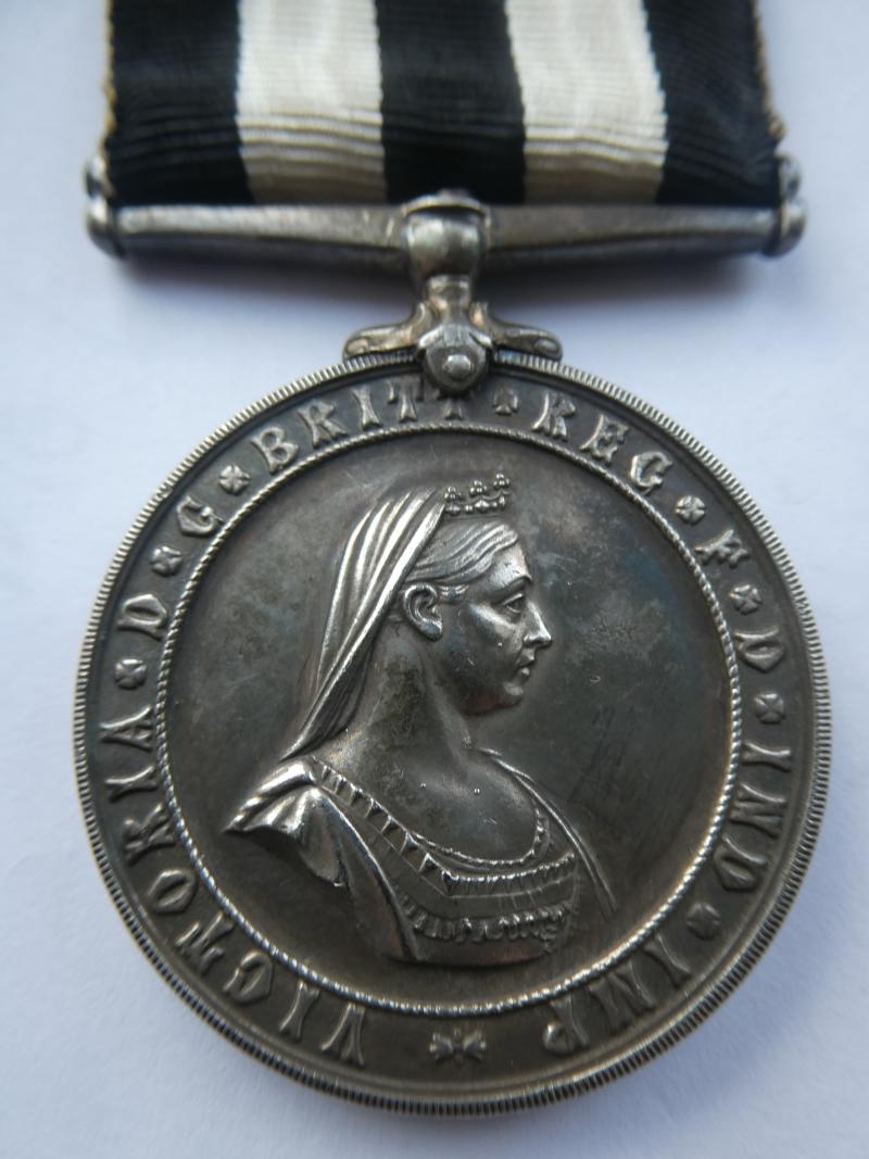 SERVICE MEDAL OF THE ORDER OF ST JOHN-TO PTE BAND- SETTLE DIVISION 1925
