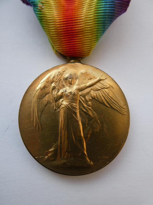 VICTORY MEDAL-TO DEAKE-BORDER REGT-DIED OF WOUNDS ON 9TH NOVEMBER 1917