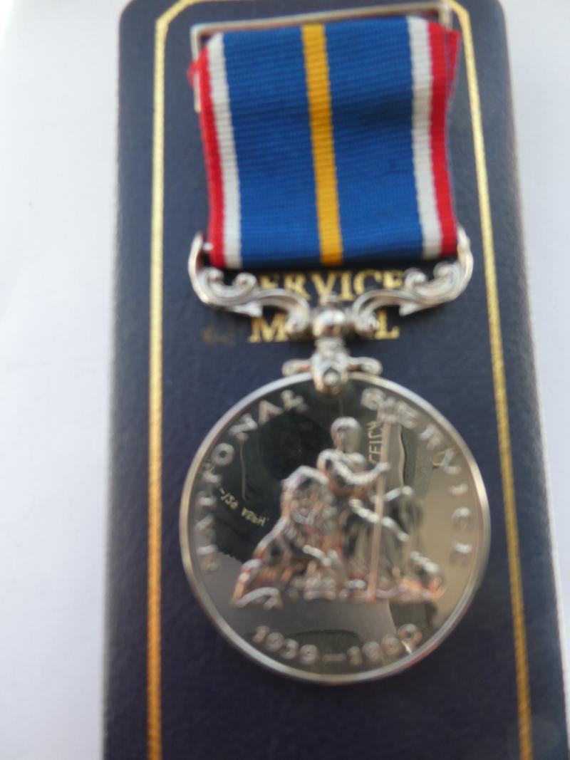 NATIONAL SERVICE MEDAL N BOX