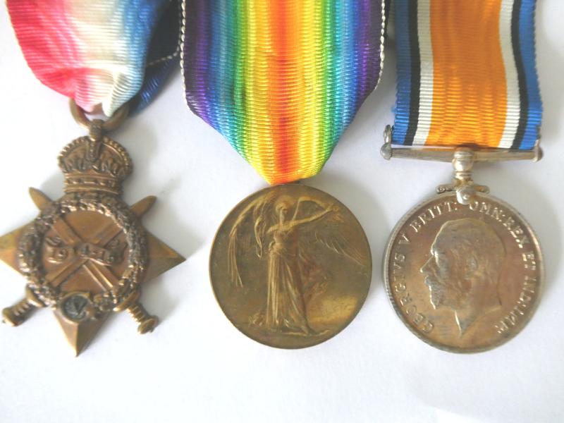1914/15 STAR TRIO TO MCQUEEN -ROYAL HIGHLANDERS (BLACK WATCH)-KILLED IN ACTION ON 29/09/1915