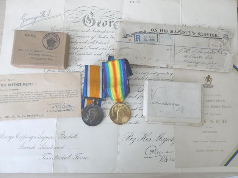 BRITISH WAR AND VICTORY MEDALS TO LIEUT BASKETT-KENT CYCLIST BTN
