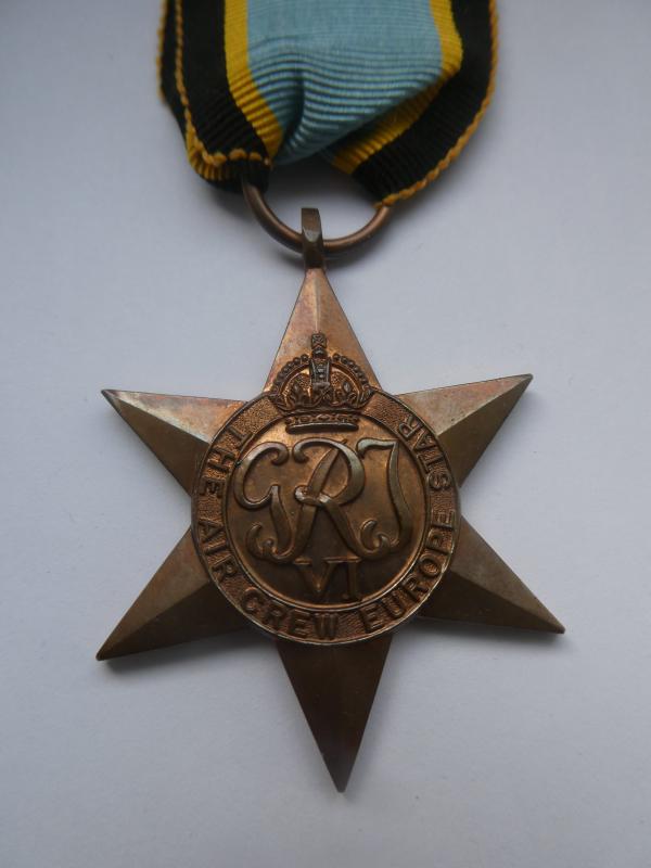 AIR CREW EUROPE STAR-A LATE ISSUE WITH LARGE RING